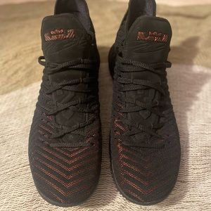 Nike LeBron XVI Fresh Bred Black University Red